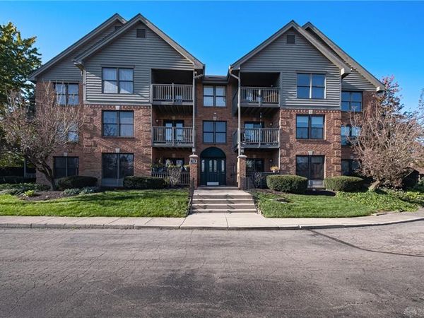 700 Ashton Circle, Unit 137, Kettering, OH 45429