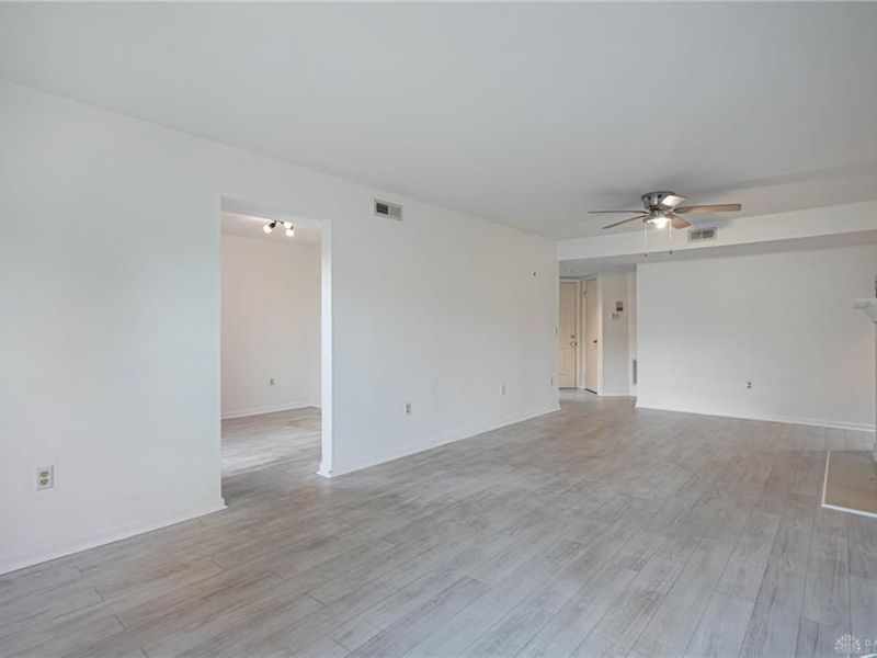 700 Ashton Circle, Unit 137, Kettering, OH 45429 Photo 4