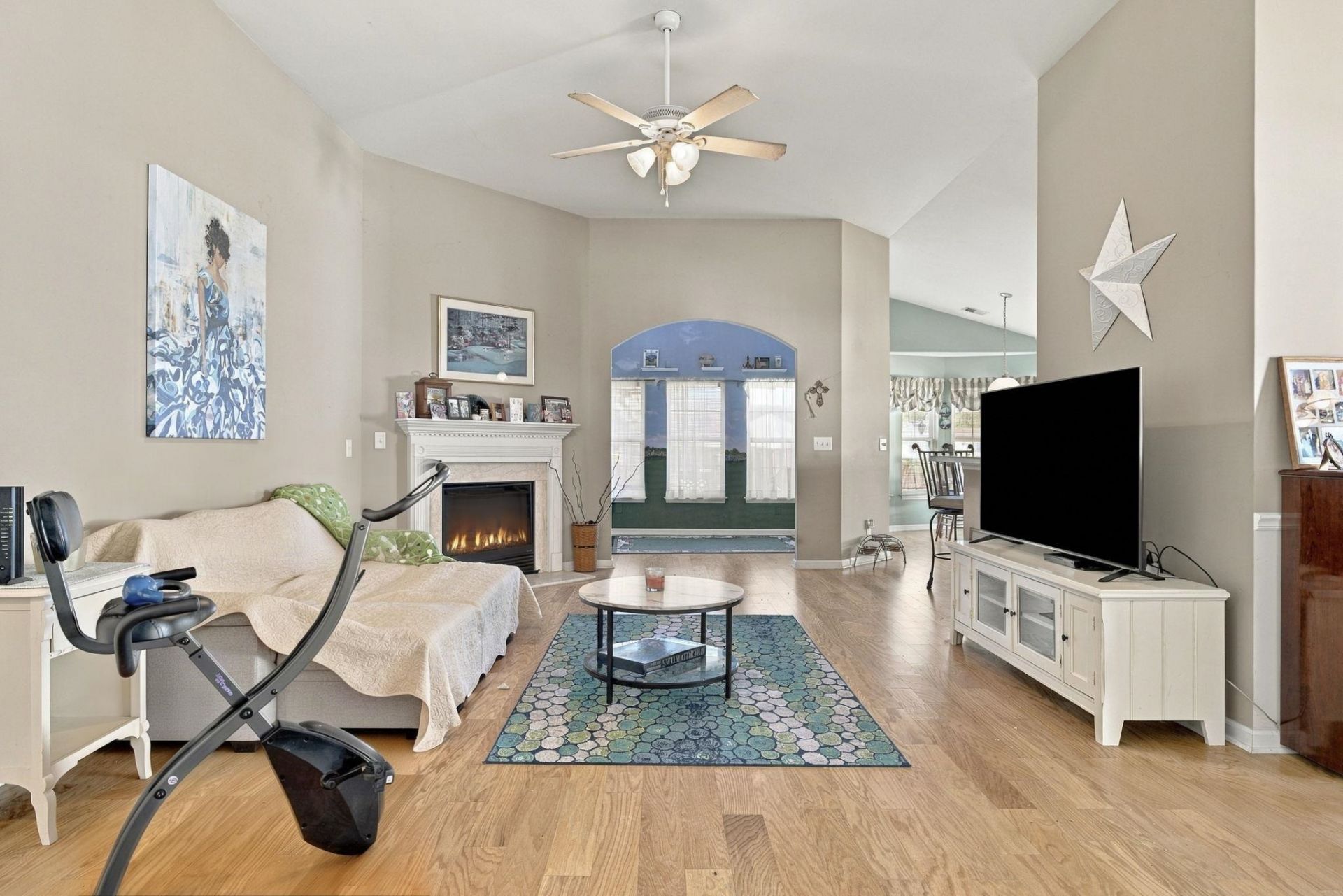2032 Saltwater St.  Photo 9