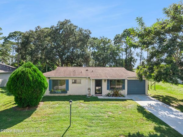138 Bali Street SE , Palm Bay, FL 32909