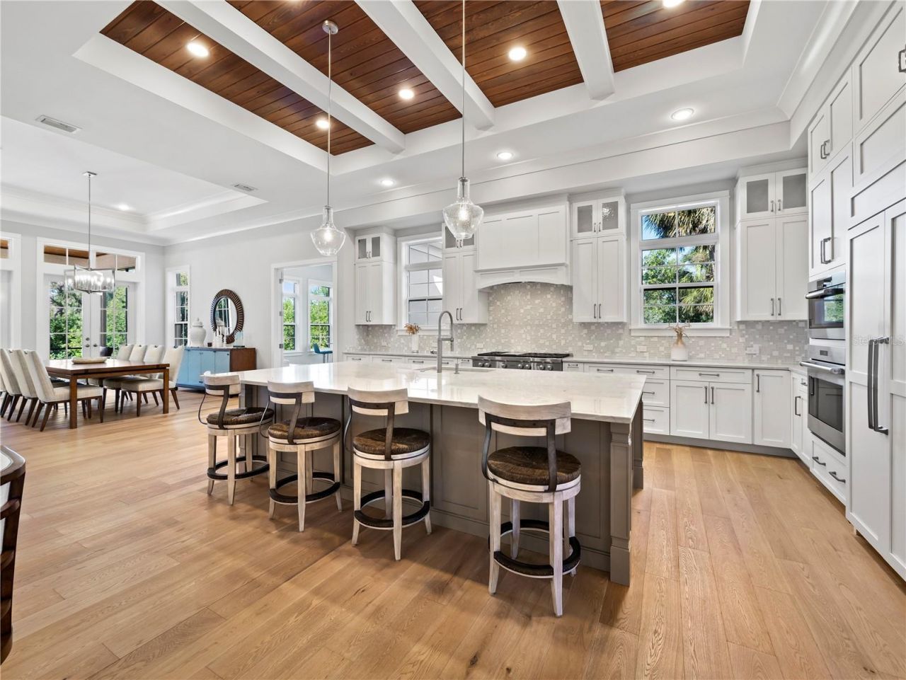 7200 Melaleuca Way, Sarasota, FL 34242 Photo