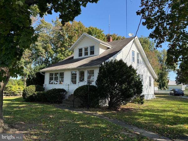 815 S DUPONT BOULEVARD , MILFORD, DE 19963