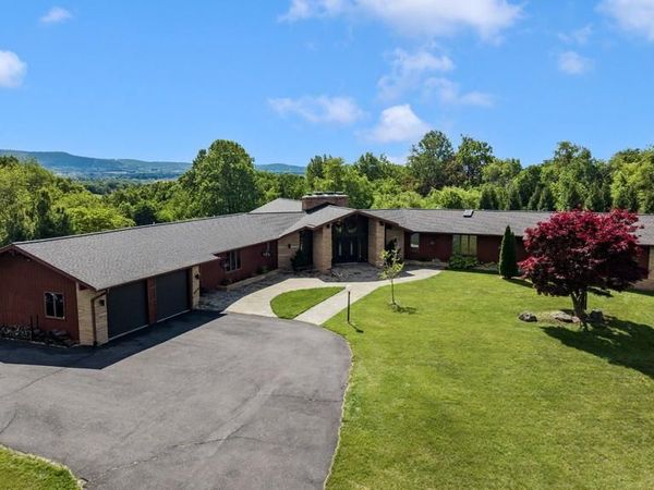 9237 FROSTOWN ROAD , MIDDLETOWN, MD 21769