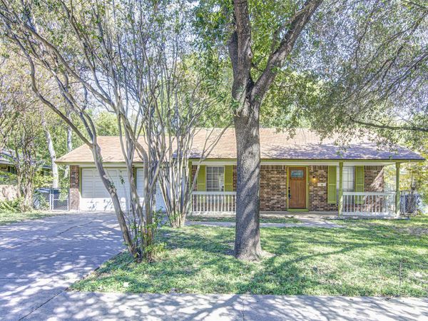 10209 Oak Hollow DR, Austin, TX 78758