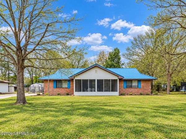 904 WOODLAWN Street, Starke, FL 32091