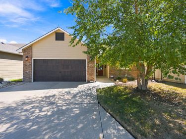 318 S Nineiron, Wichita, KS 67235