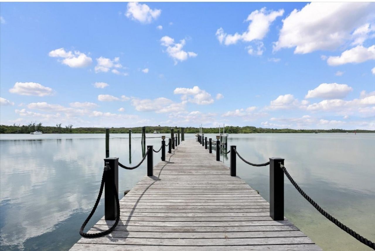 426 S Beach Road, Hobe Sound, FL 33455 Photo