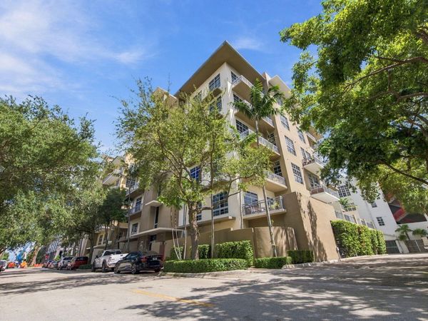 434 NW 1ST Avenue, Unit 203, Fort Lauderdale, FL 33301