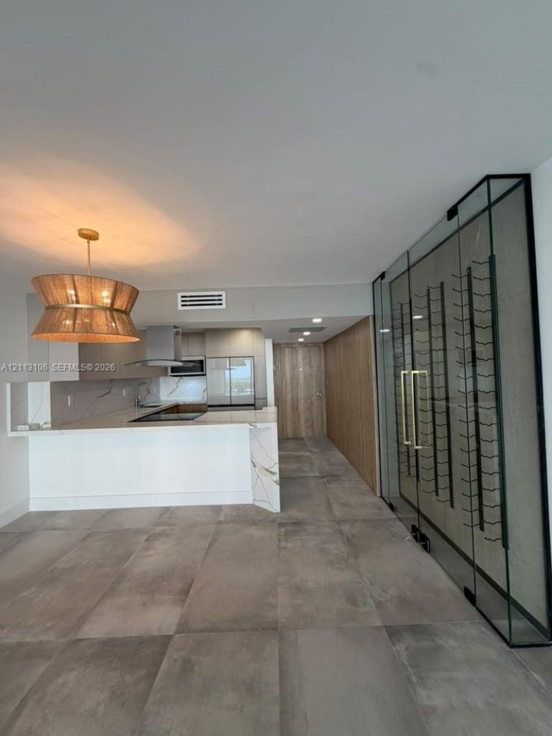 3731 N Country Club Dr , Unit 1229, Aventura, FL 33180 Photo