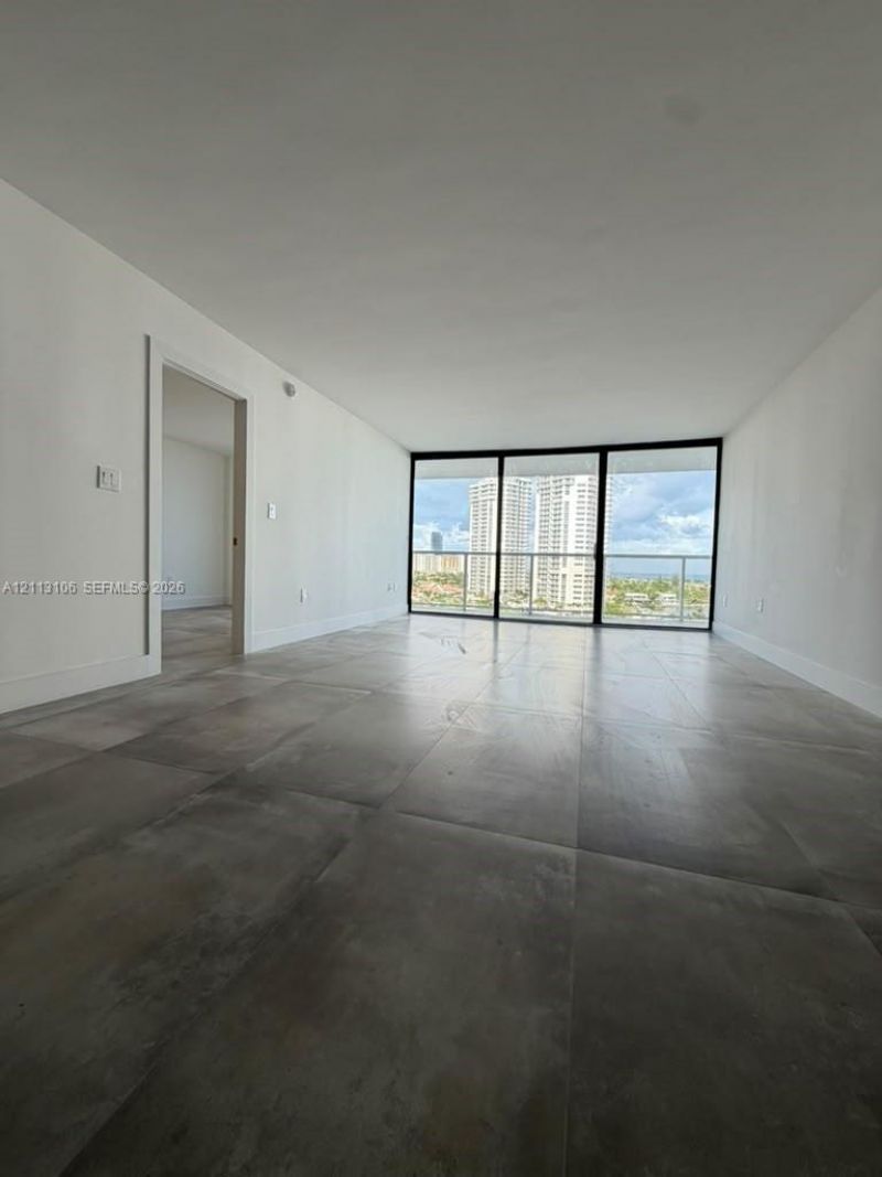 3731 N Country Club Dr , Unit 1229, Aventura, FL 33180 Photo