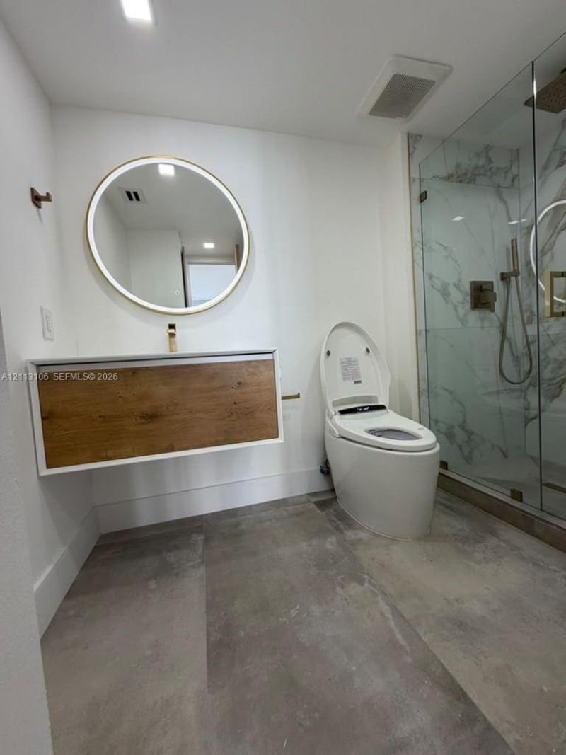 3731 N Country Club Dr , Unit 1229, Aventura, FL 33180 Photo