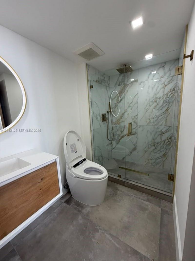 3731 N Country Club Dr , Unit 1229, Aventura, FL 33180 Photo