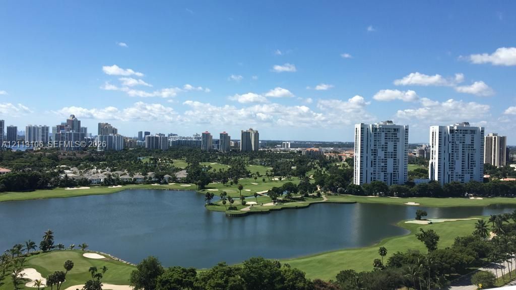 3731 N Country Club Dr , Unit 1229, Aventura, FL 33180 Photo