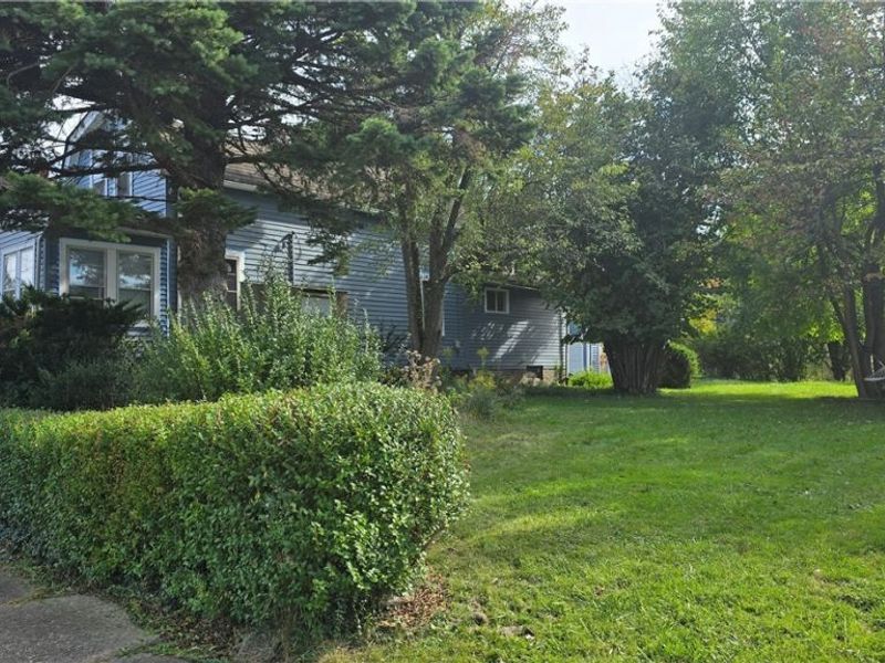 20404 Fuller Avenue, Euclid, OH 44123 Photo 2