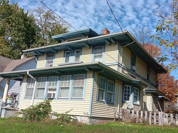 209 W Maple Avenue, Ottumwa, IA 52501