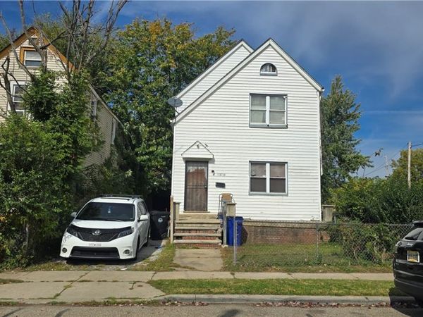 10939 Hampden Avenue , Cleveland, OH 44108