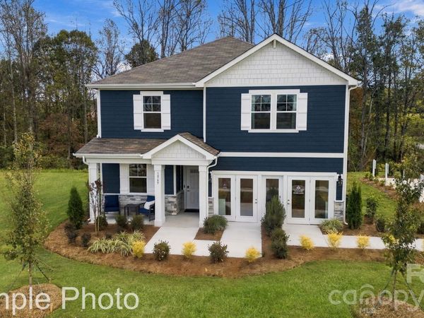 1157 Skybrook Court , Newton, NC 28658