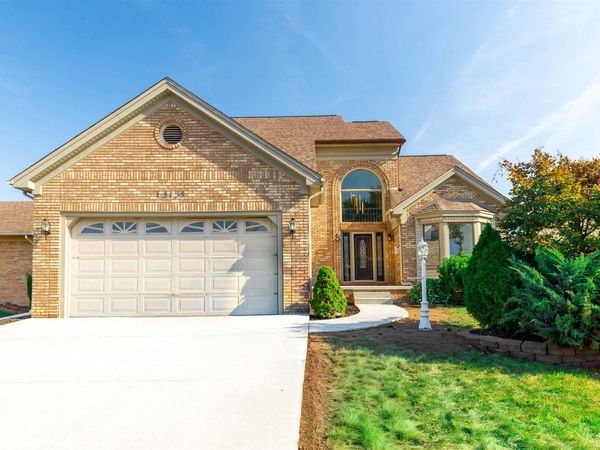 15135 Churchill Street, Southgate, MI 48195