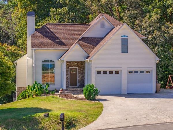 191 Roberts Ridge Road , Ellijay, GA 30540