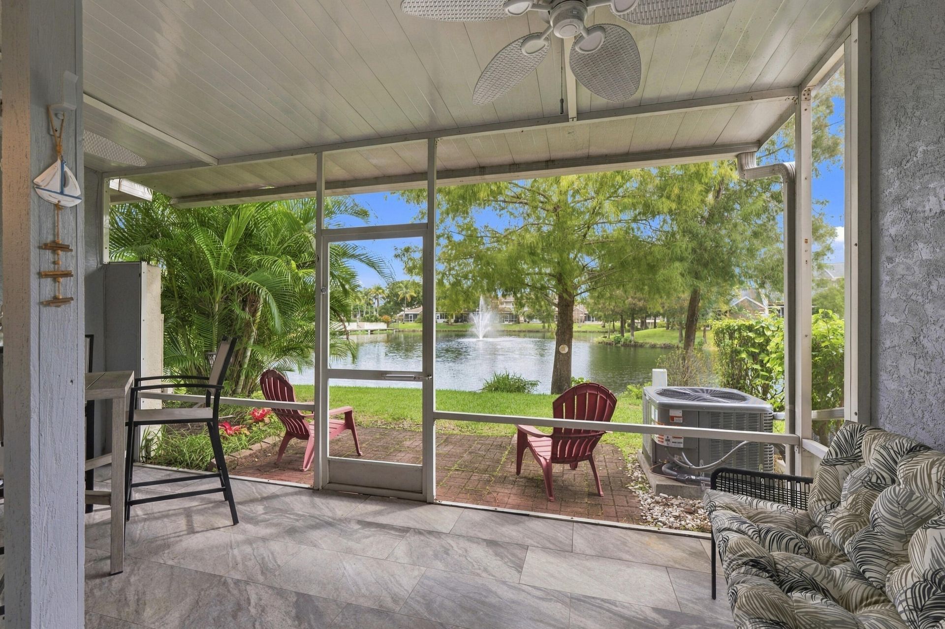 258 W Hemingway Circle, Margate, FL 33063 Photo