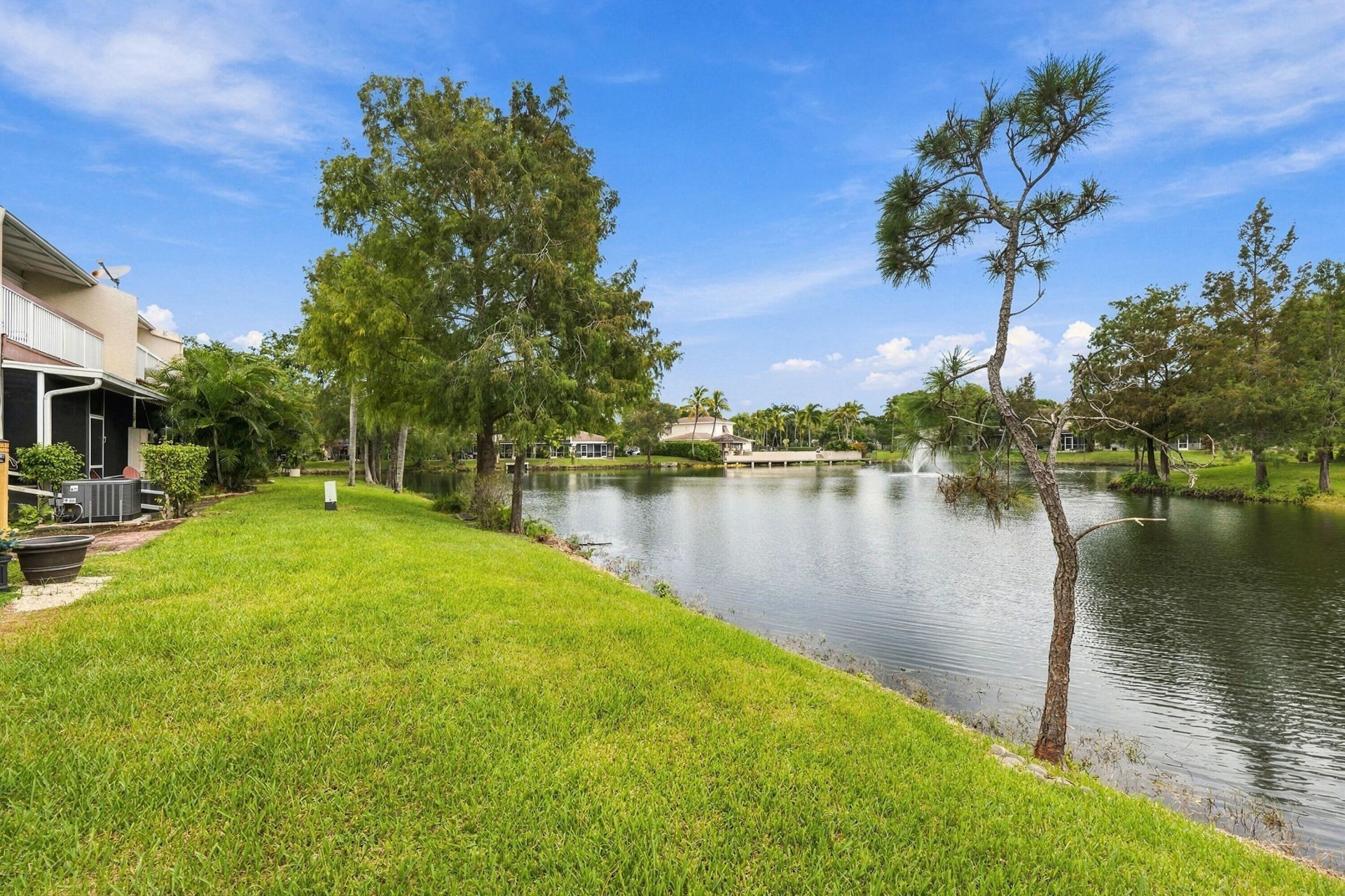 258 W Hemingway Circle, Margate, FL 33063 Photo