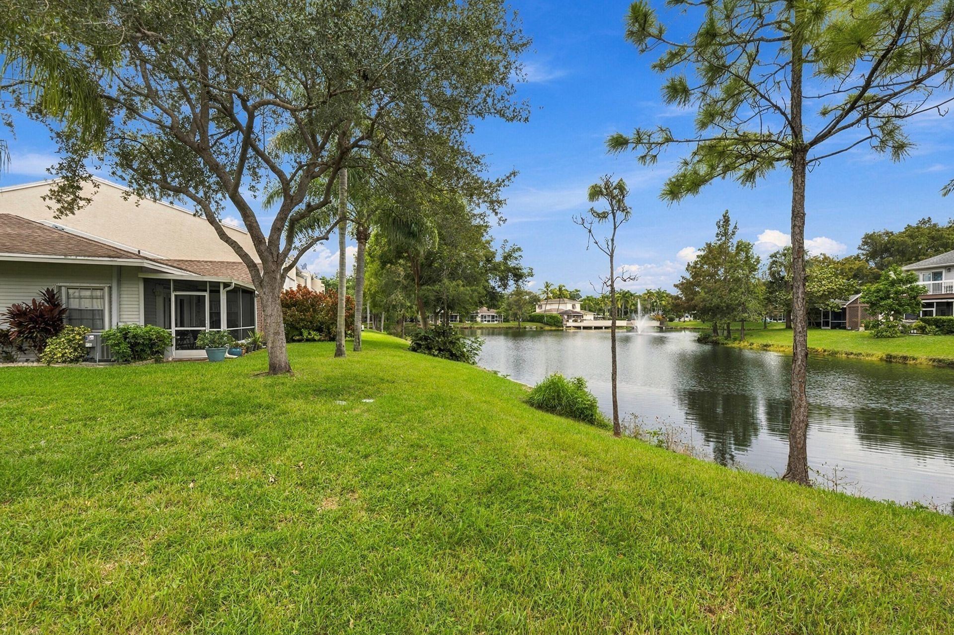 258 W Hemingway Circle, Margate, FL 33063 Photo