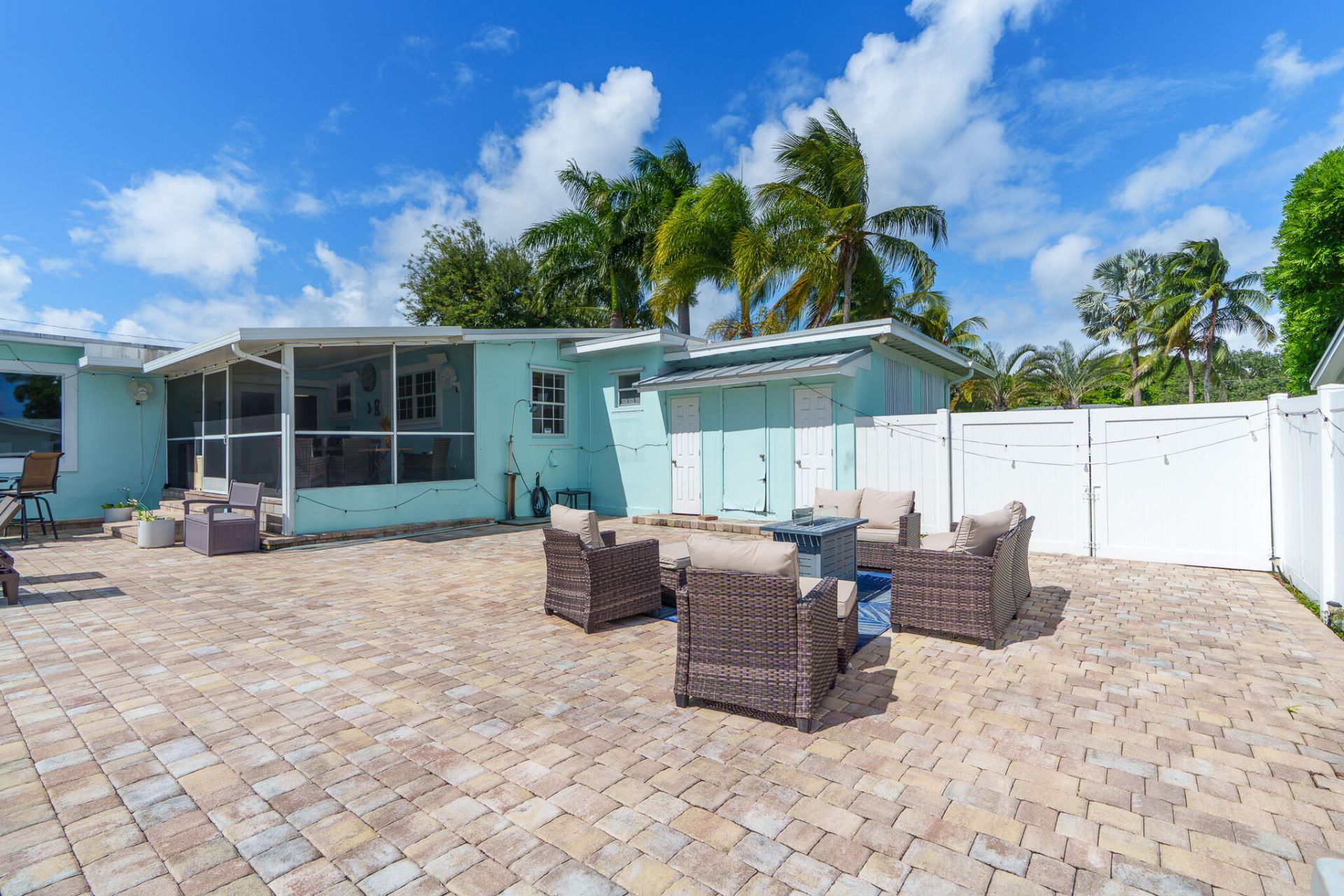 2396 SE 6th Street, Pompano Beach, FL 33062 Photo