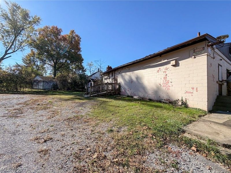 2225 Glenwood Avenue, Youngstown, OH 44511 Photo 24