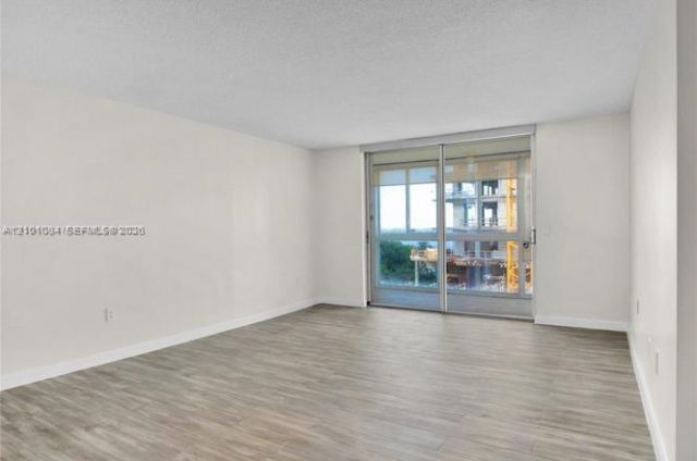 145 SE 25th Rd , Unit 602, Miami, FL 33129 Photo