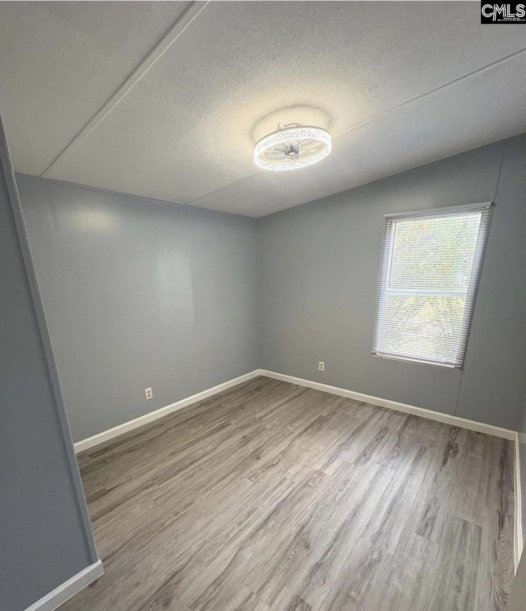 533 Elzie Hallman Road  Photo 15