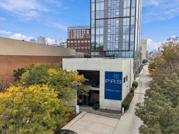 1133 W Van Buren Street , Chicago, IL 60607