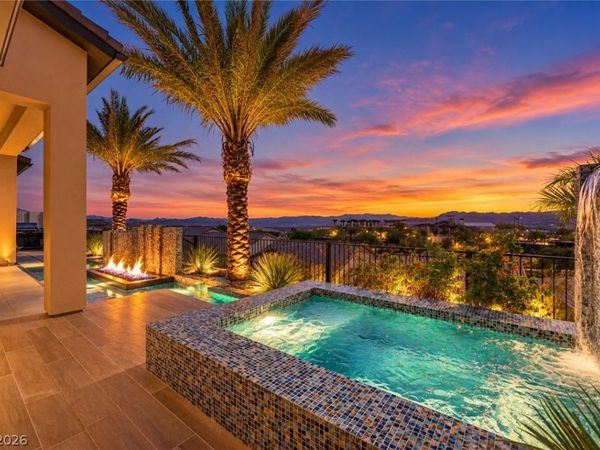 128 Mirage View Drive, Henderson, NV 89011