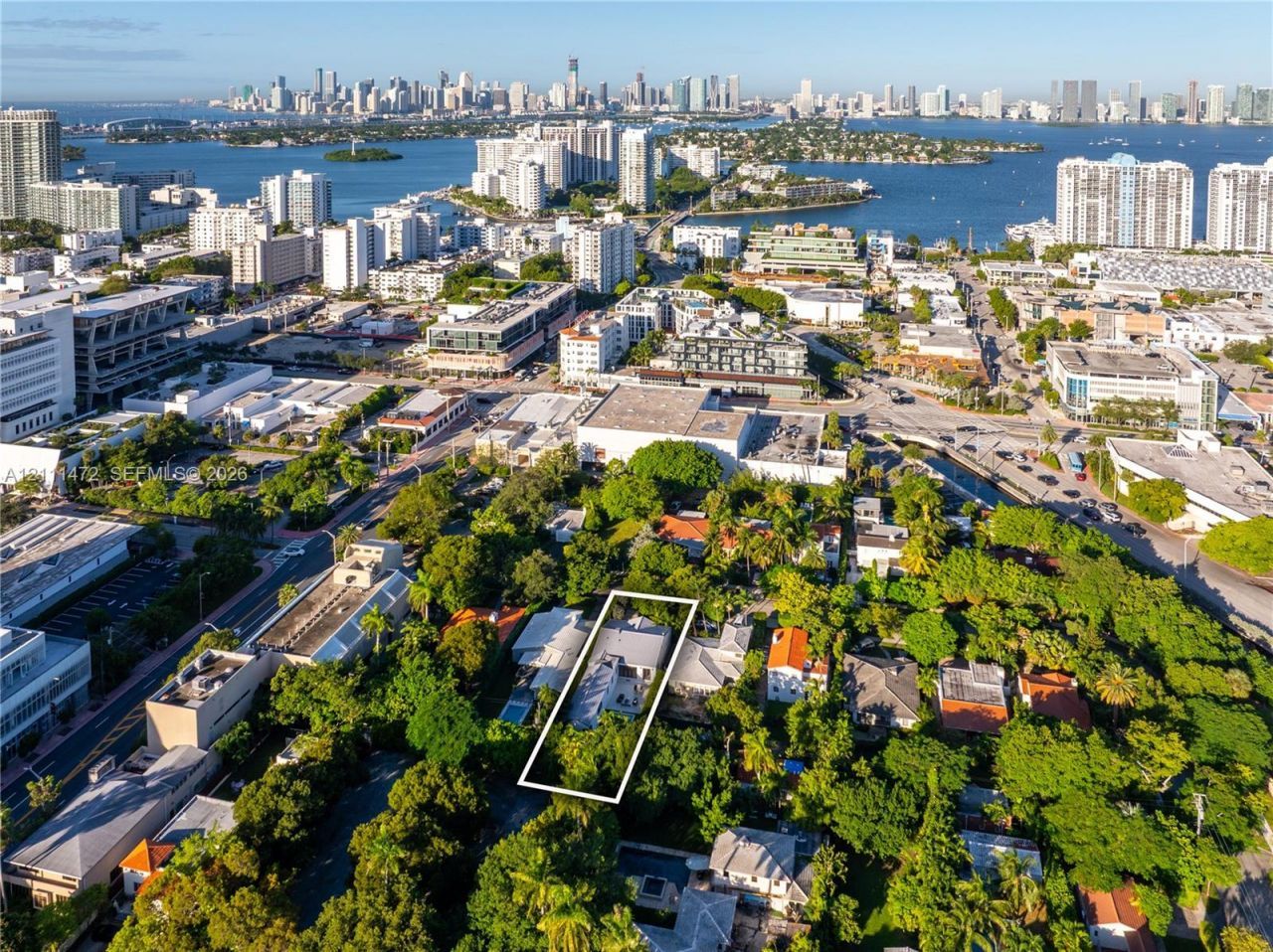 1735 Lenox Ave, Miami Beach, FL 33139 Photo