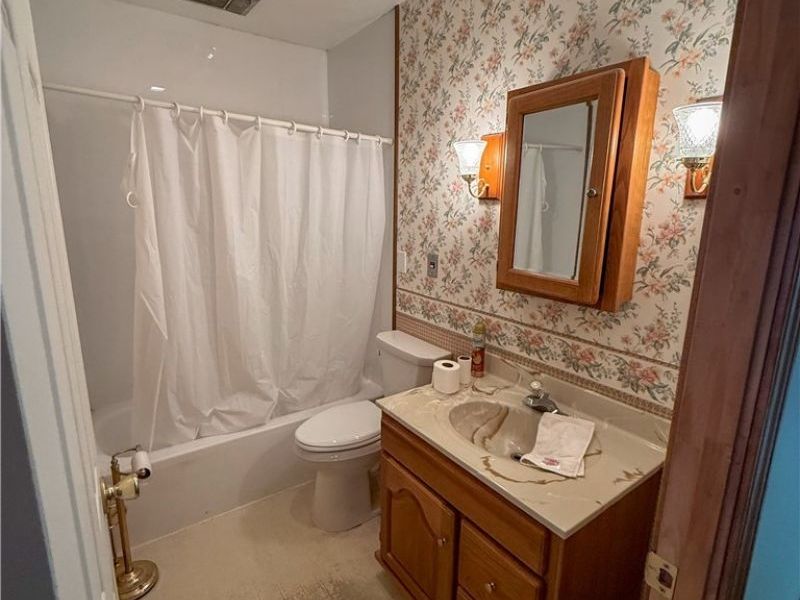 3015 Riverside Drive, Lorain, OH 44055 Photo 15