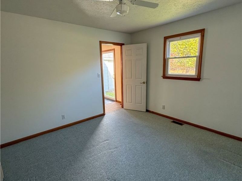 3015 Riverside Drive, Lorain, OH 44055 Photo 17