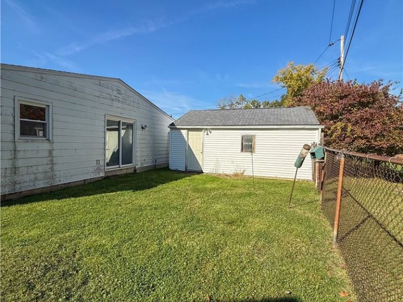 3015 Riverside Drive, Lorain, OH 44055 Photo 6