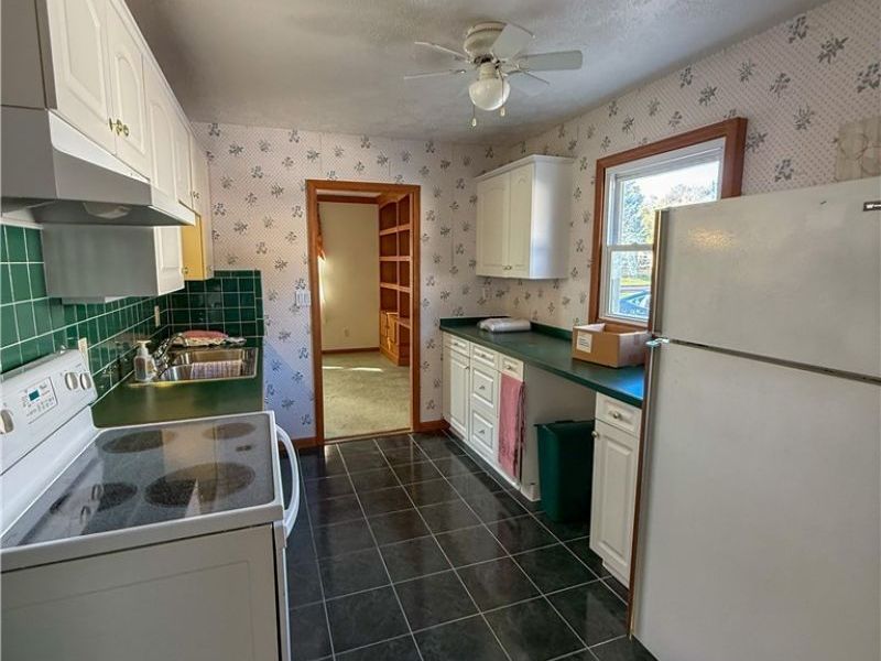 3015 Riverside Drive, Lorain, OH 44055 Photo 7