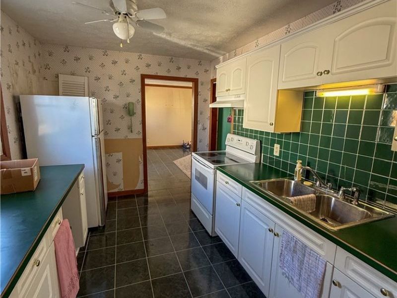 3015 Riverside Drive, Lorain, OH 44055 Photo 8