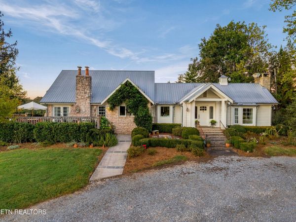 2040 Ellejoy Rd, Seymour, TN 37865