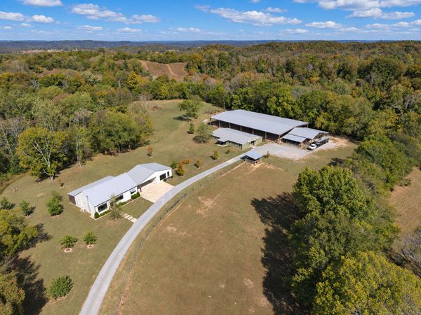 204 Red Hill Rd , Taft, TN 38488