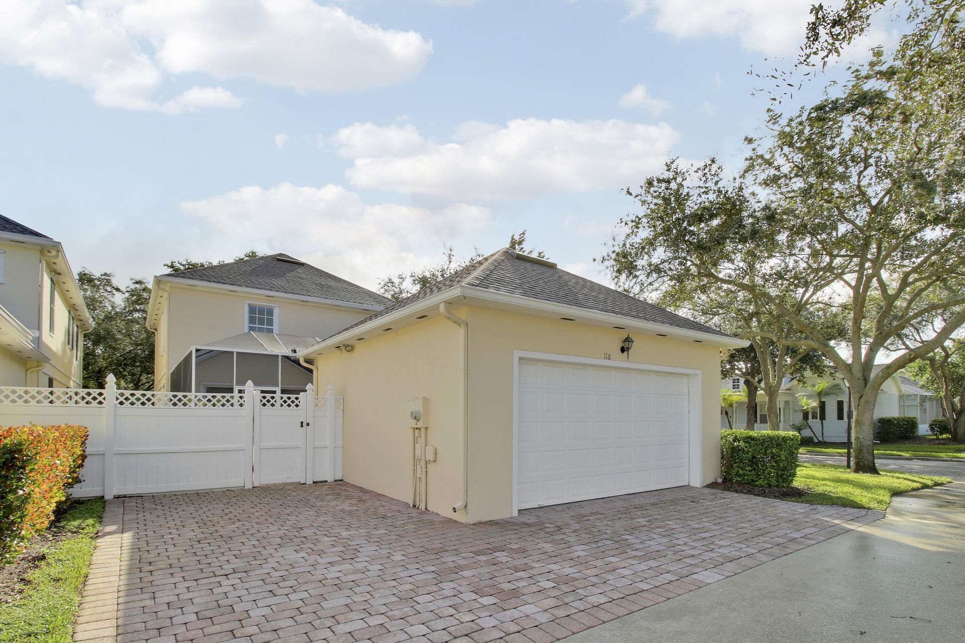 118 Cherry Laurel Drive, Jupiter, FL 33458 Photo