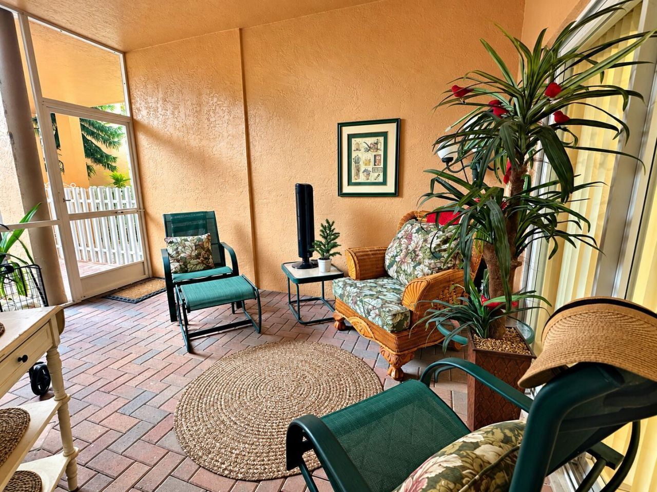 7725 Yardley Drive, Unit 108, Tamarac, FL 33321 Photo