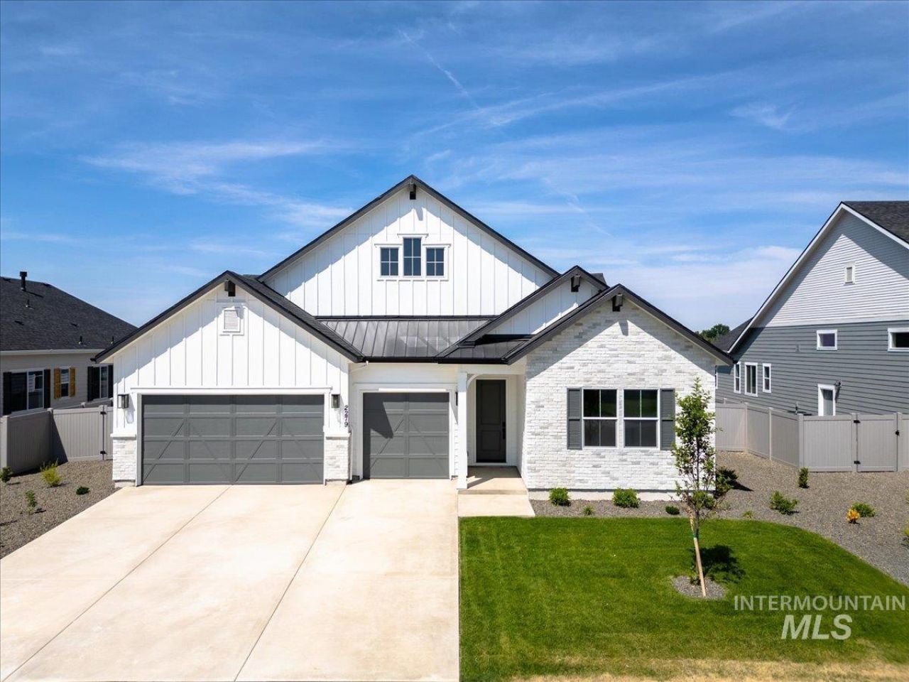 17211 N Yorktown Way, Nampa, ID 83687 Main Photo