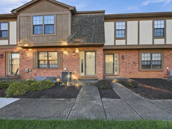 14 Fairgreen Circle, Fairfield, OH 45014