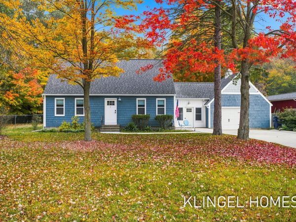 1100 W Hile Road, Norton Shores, MI 49441