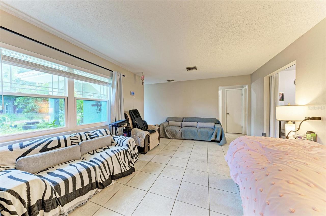 2821 Yorktown Street , Sarasota, FL 34231 Photo