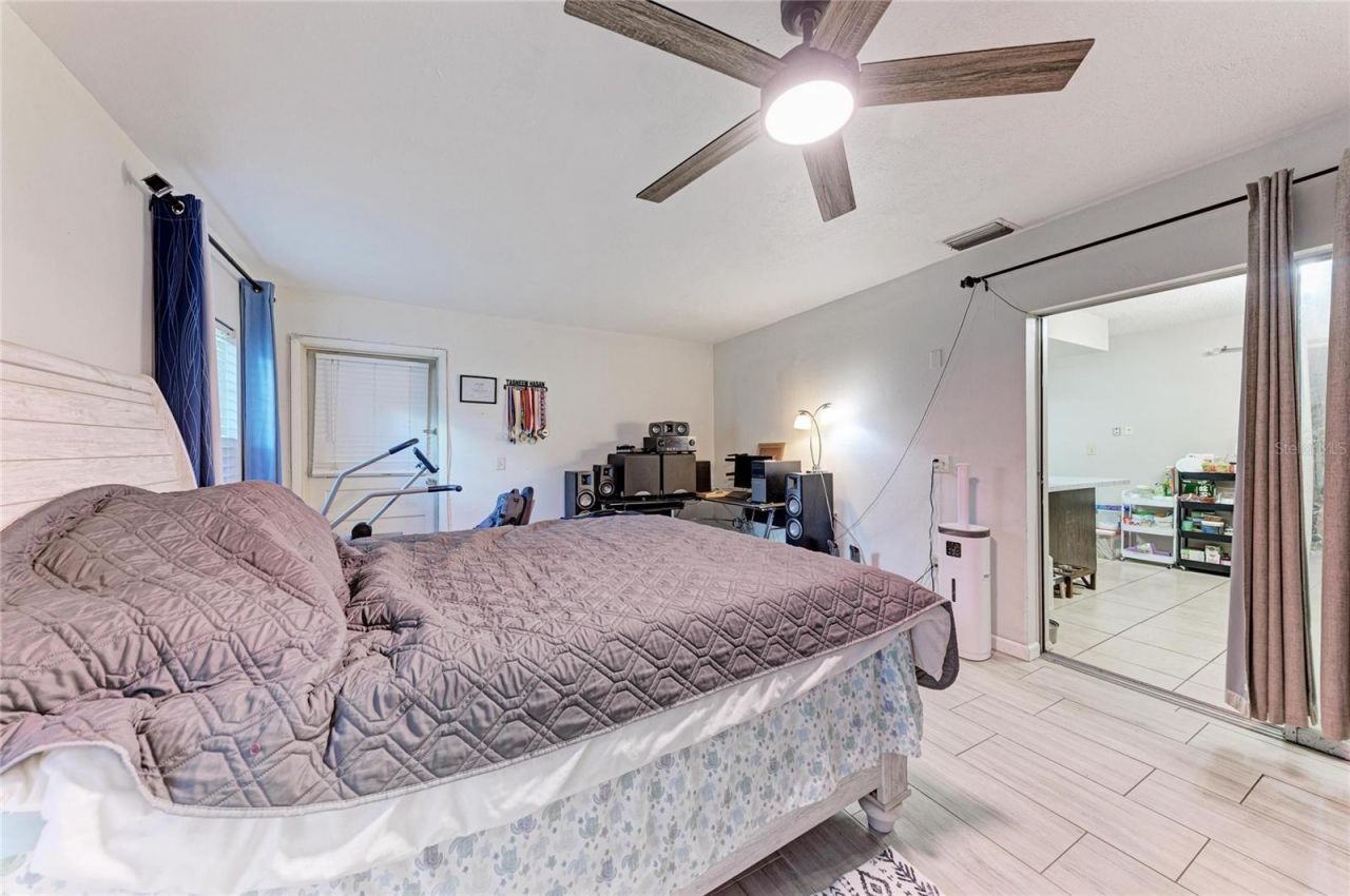 2821 Yorktown Street , Sarasota, FL 34231 Photo