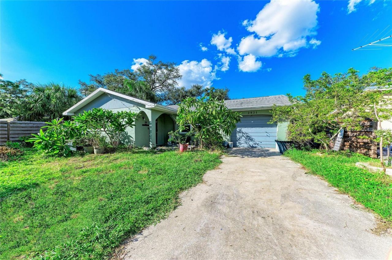 2821 Yorktown Street , Sarasota, FL 34231 Photo