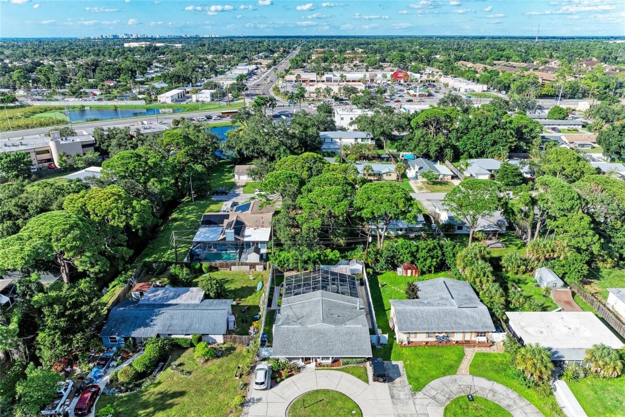 2821 Yorktown Street , Sarasota, FL 34231 Photo