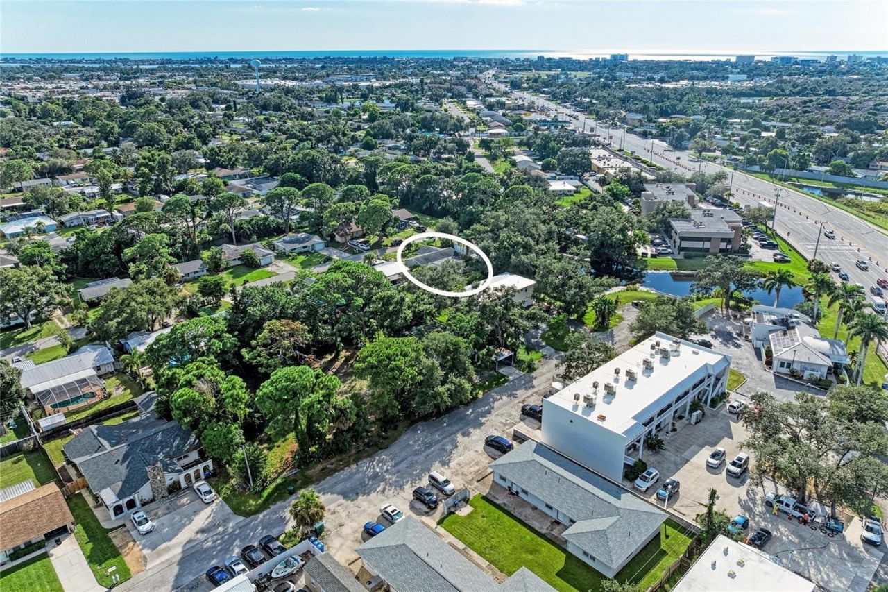 2821 Yorktown Street , Sarasota, FL 34231 Photo